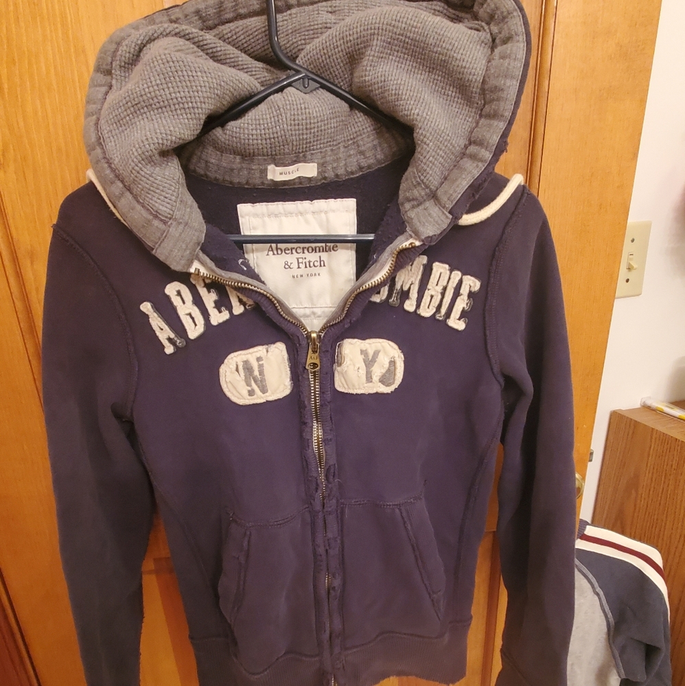 Abercrombie men's size small Zip Front Hoodie